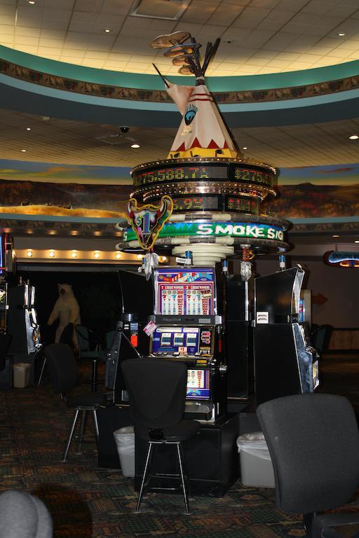 Bear Claw Casino & Hotel Kenosee Park Esterno foto